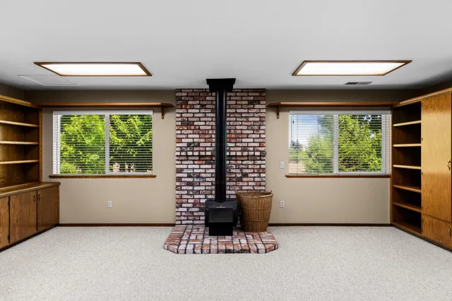 $3,900,000 | 20592 Ayers Avenue, Escalon, CA 95320