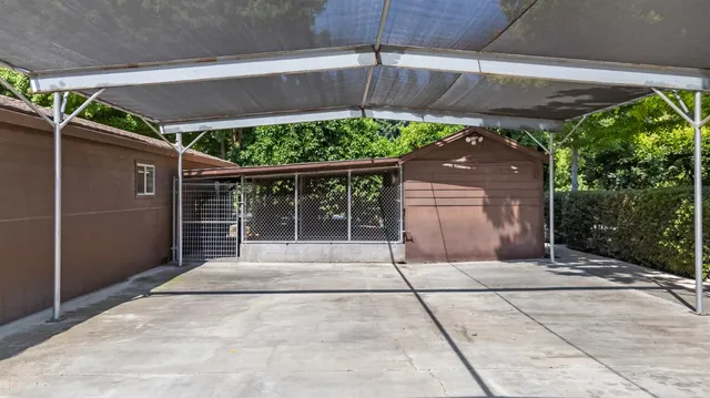 $3,900,000 | 20592 Ayers Avenue, Escalon, CA 95320