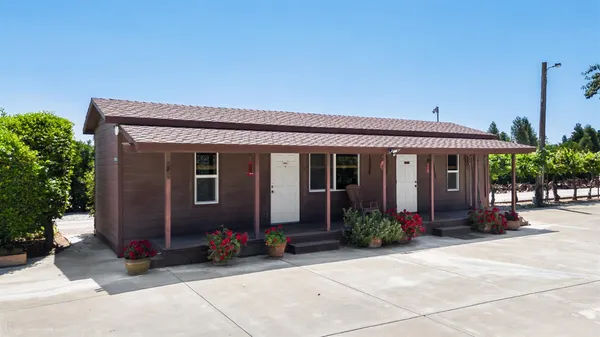 $2,950,000 | 20592 Ayers Avenue, Escalon, CA 95320