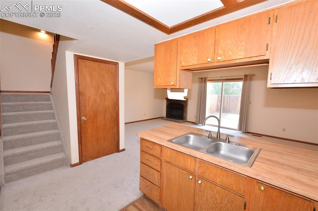 1021 Dublin Boulevard Colorado Springs, CO 80918 - Photo 10 of 20 a bathroom with a sink and a mirror