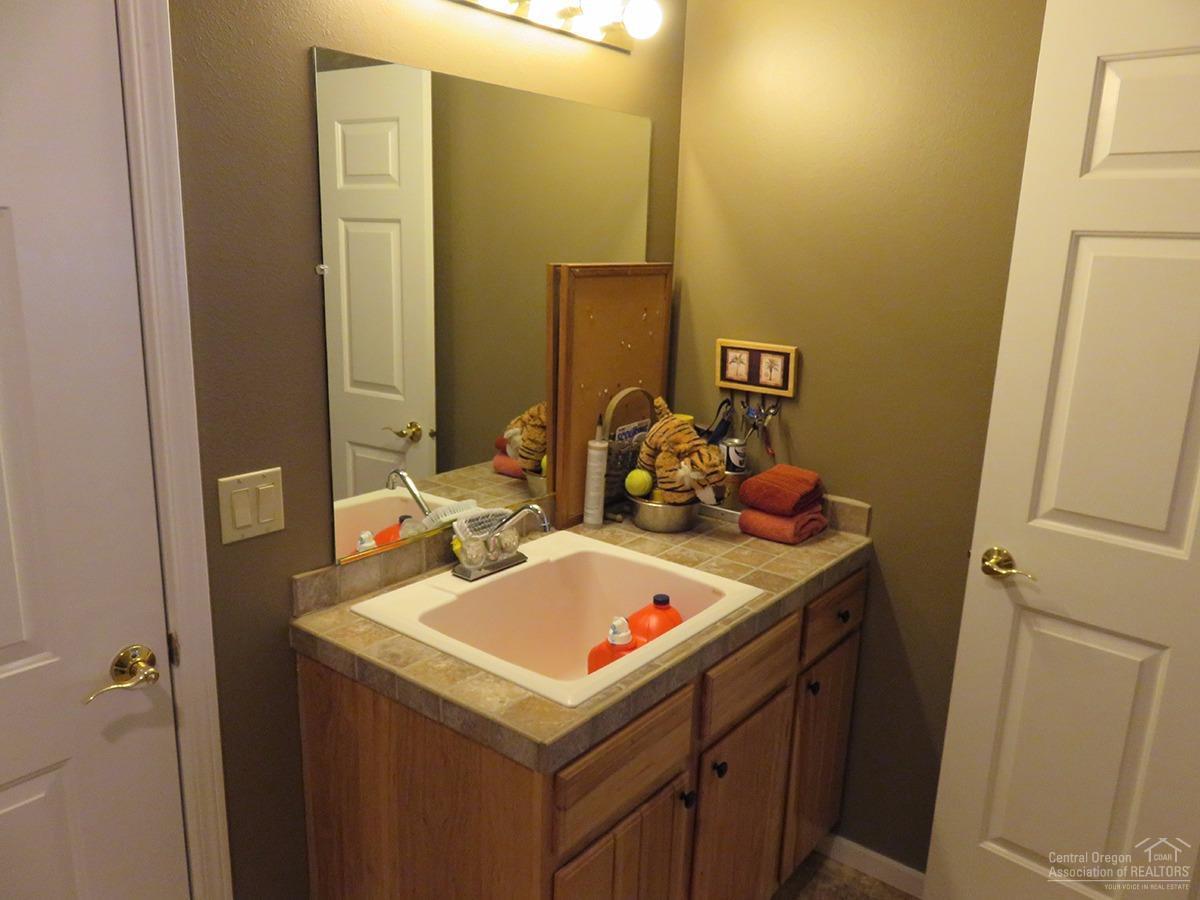 60809 Currant Way Bend, OR 97702 - Photo 17 of 23 Additional Photo