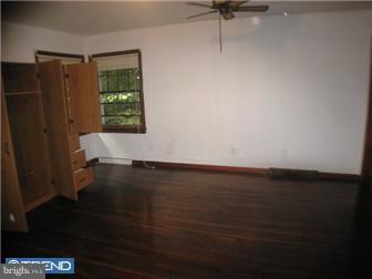 63 Pemberton Vincentown Road Pemberton, NJ 08068 - Photo 5 of 12