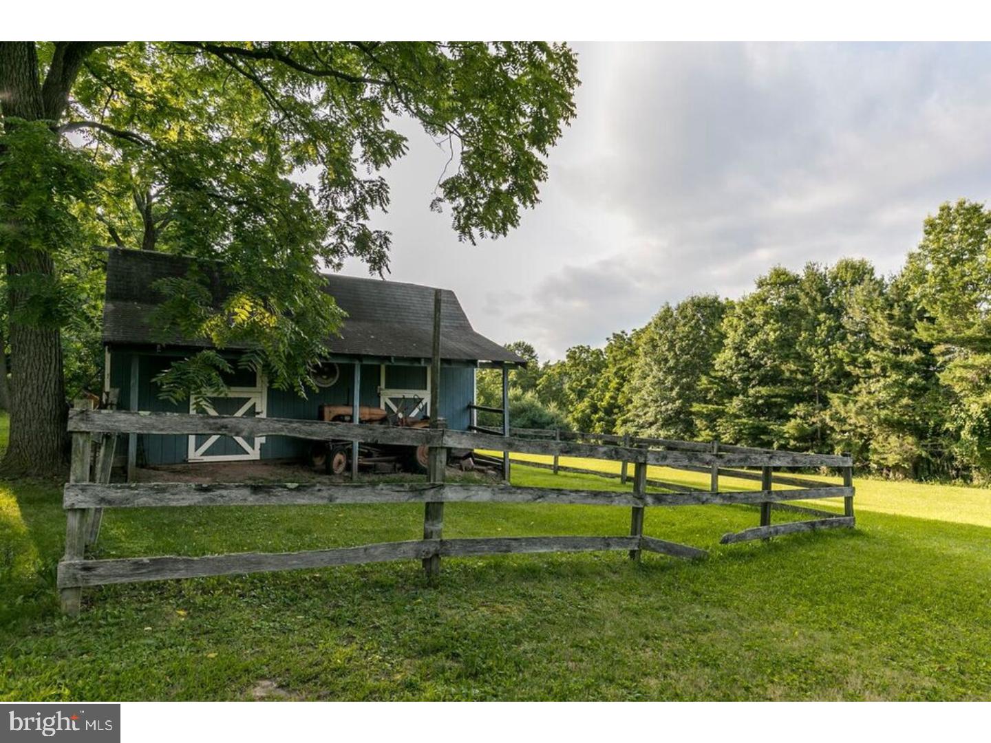 1383 Evans Road Pottstown, PA 19465 - Photo 22 of 25 Barn