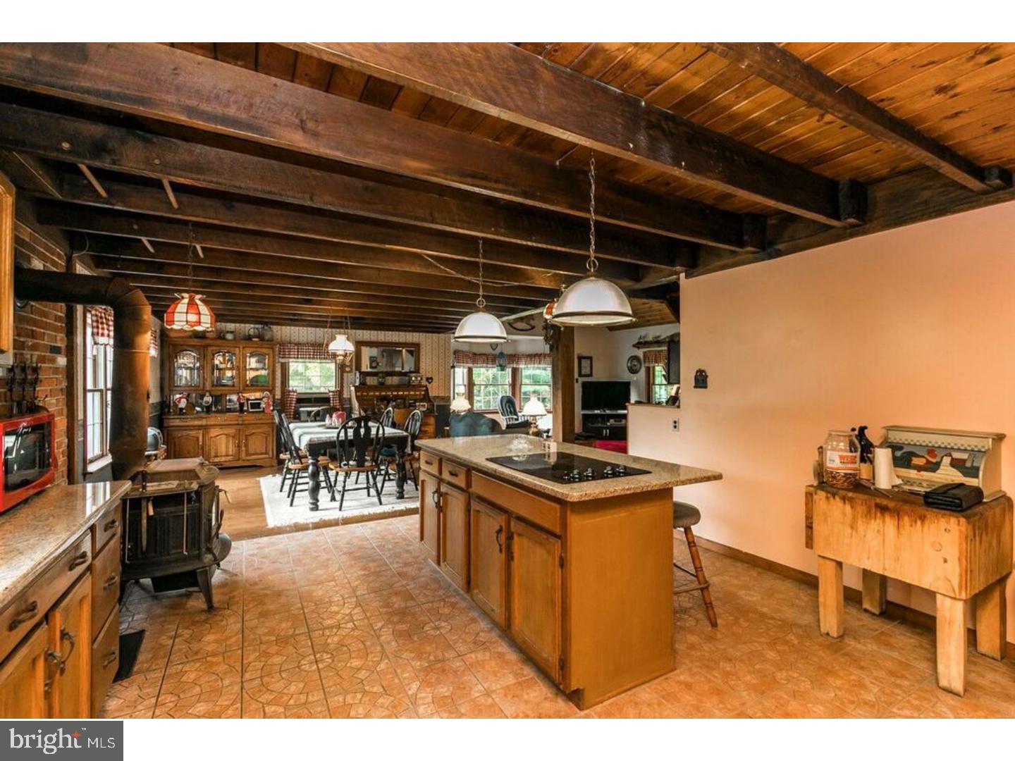 1383 Evans Road Pottstown, PA 19465 - Photo 10 of 25 Kitchen