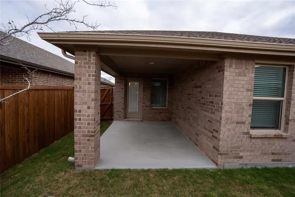 $2,300 | 4112 Limestone Blf Drive, Celina, TX 75009