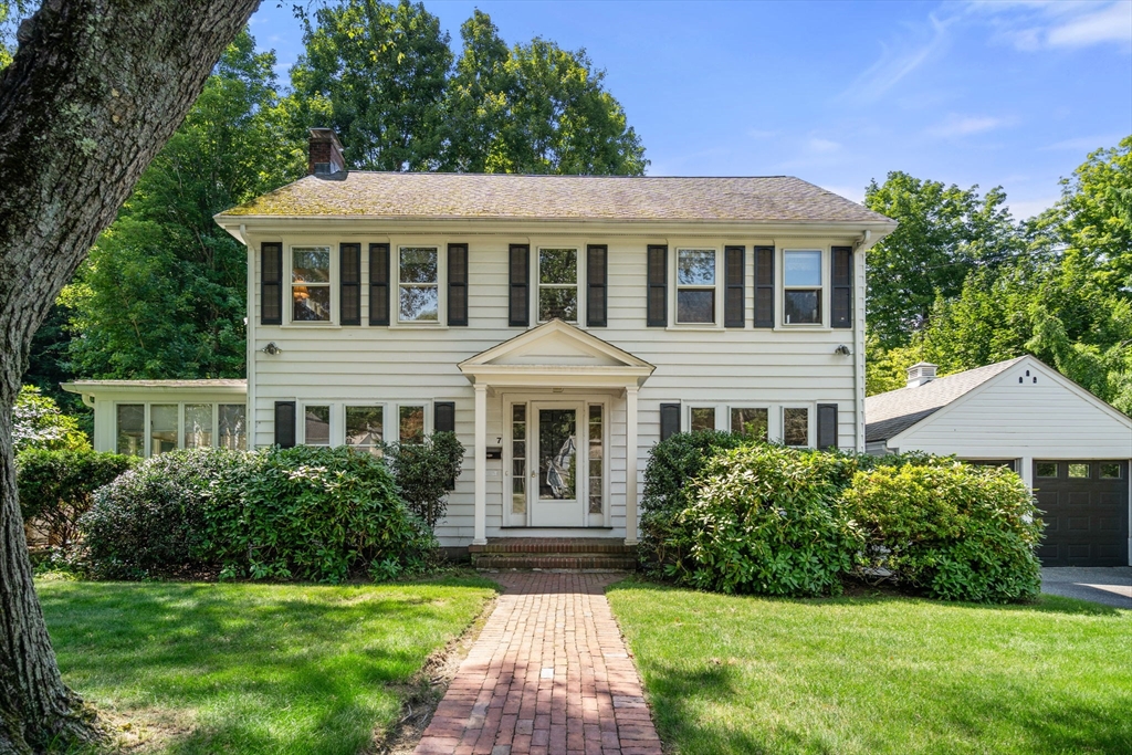 7 Grantland Road Wellesley, MA 02481 - Photo 1 of 34 Gallery Image 1