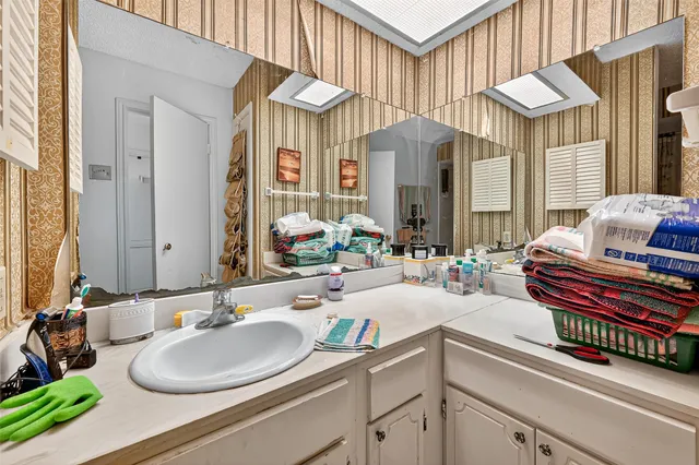 $219,786 | 14387 Misty Meadow Lane, Houston, TX 77079