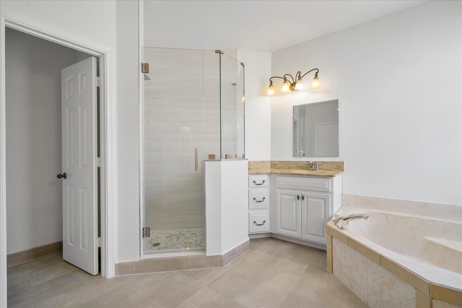 970 Greenwood Road Weston, FL 33327 - Photo 36 of 46 35-970 Greenwood Rd_35