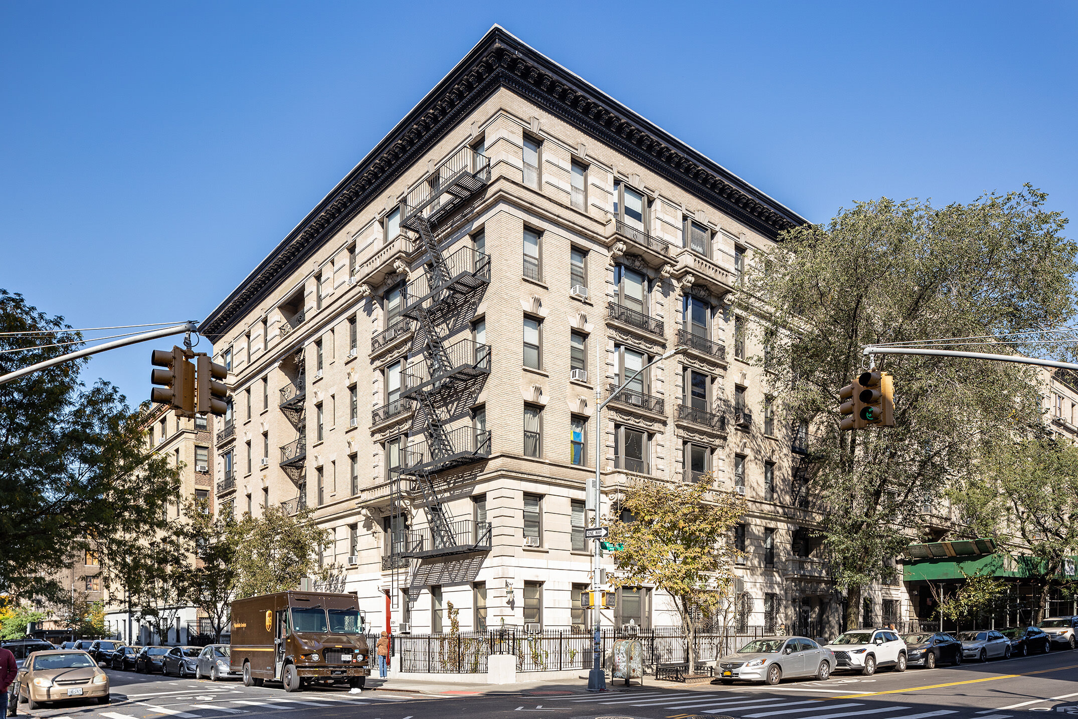 447 Fort Washington Avenue, Unit 22 Manhattan, NY 10033 - Photo 11 of 12