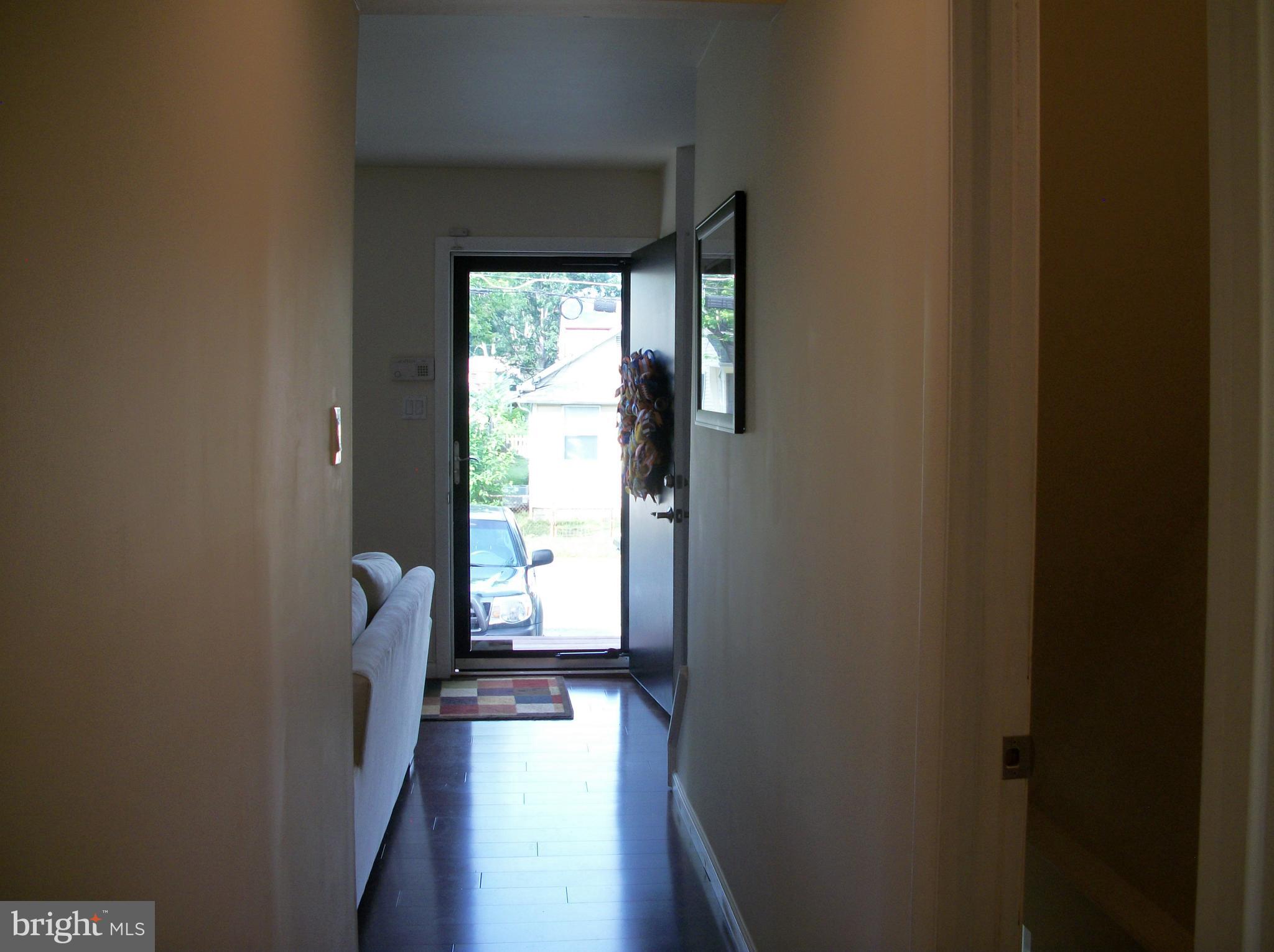 1616 Bentley Road Edgewater, MD 21037 - Photo 4 of 23 Fron t Entry