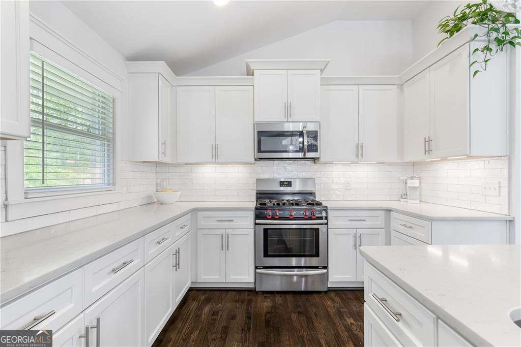 2171 Azalea Circle Decatur, GA 30033 - Photo 13 of 37