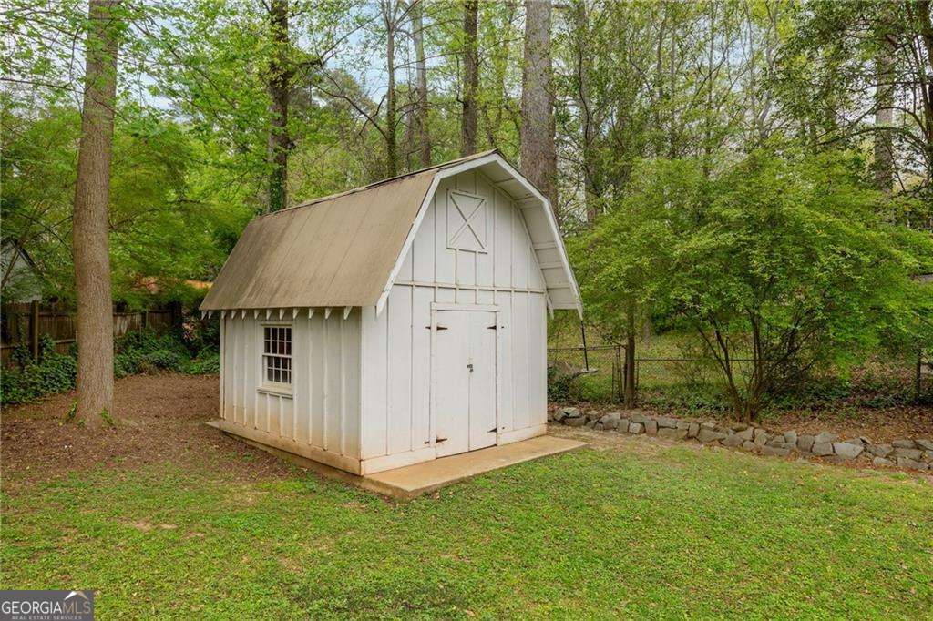 2171 Azalea Circle Decatur, GA 30033 - Photo 35 of 37