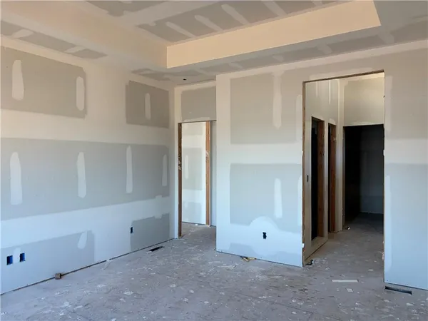 $647,580 | 15286 West 161st Street, Olathe, KS 66062