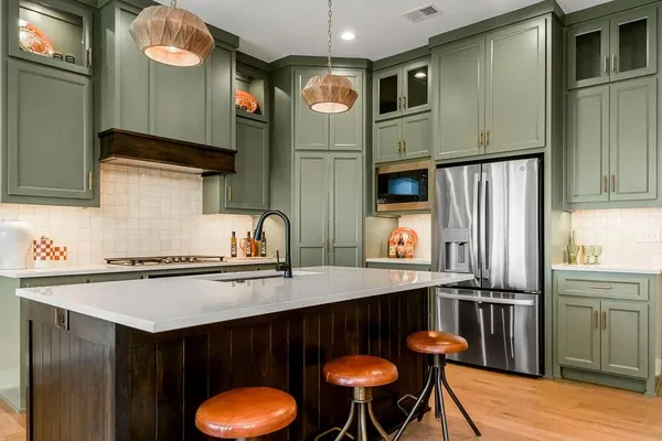 $647,580 | 15286 West 161st Street, Olathe, KS 66062