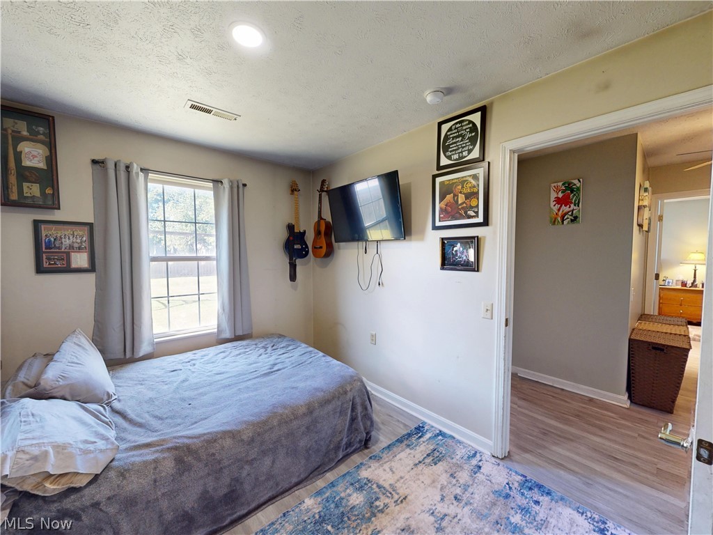 9552 Cloverleaf Road Windham, OH 44288 - Photo 20 of 29