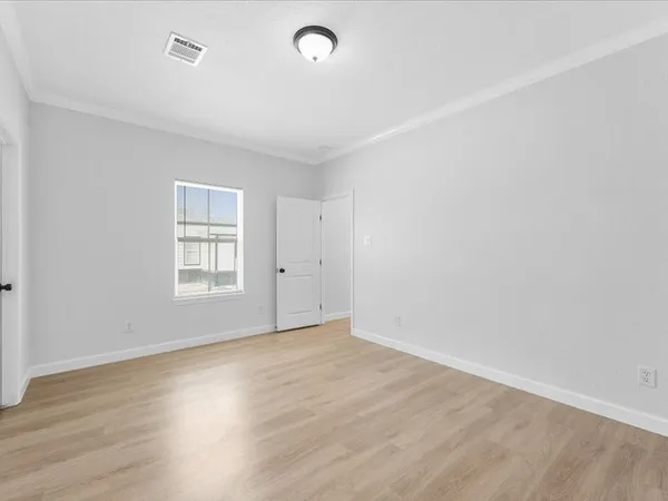 $1,500 | 21504 Ruth Drive, New Caney, TX 77357