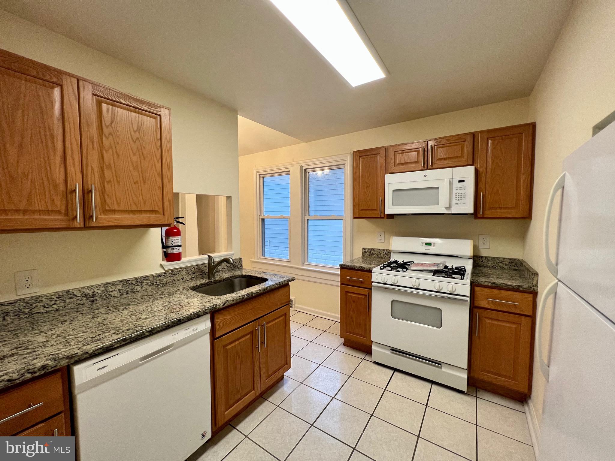 19 Holly Street Clementon, NJ 08021 - Photo 9 of 18