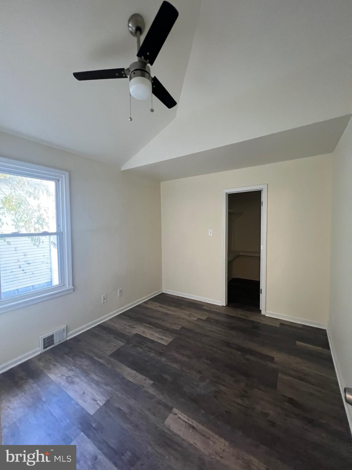 19 Holly Street Clementon, NJ 08021 - Photo 10 of 18