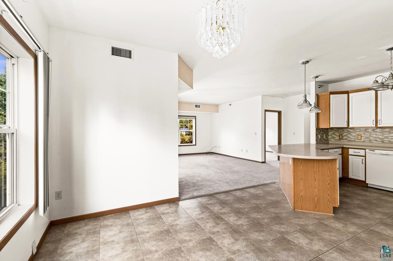 4042 Haines Road, Unit 205 Duluth, MN 55811 - Photo 13 of 40