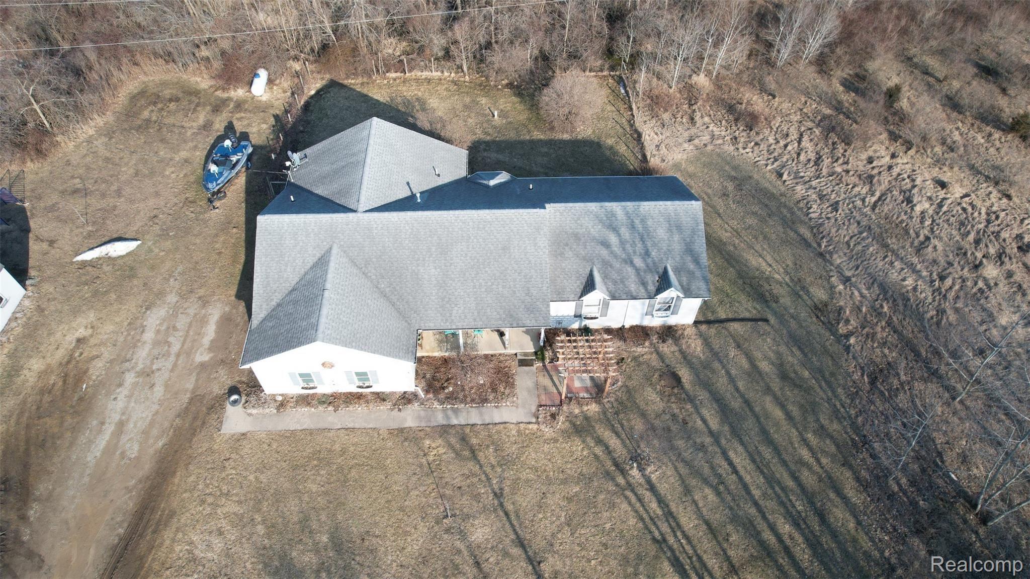 10928 North Nicholson Road Fowlerville, MI 48836 - Photo 30 of 32 Spring is coming & so is the green!