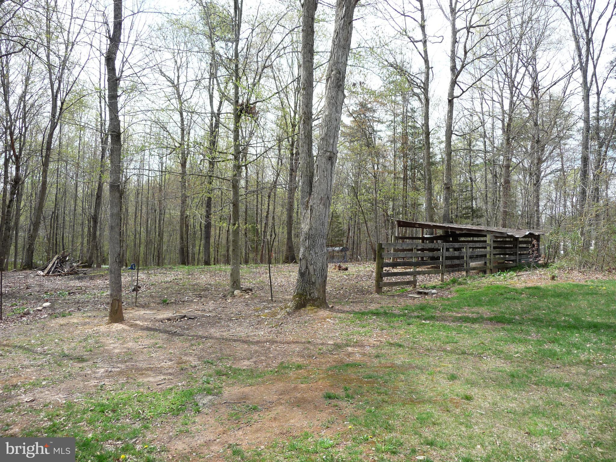 17026 Tysons Center Road Orange, VA 22960 - Photo 3 of 27 Run-in and fenced for animal (4-h parents)
