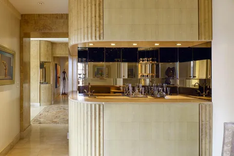 $5,000,000 | 2801 Turtle Creek Boulevard, Unit 8W, Dallas, TX 75219