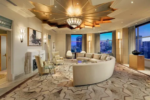 $5,000,000 | 2801 Turtle Creek Boulevard, Unit 8W, Dallas, TX 75219