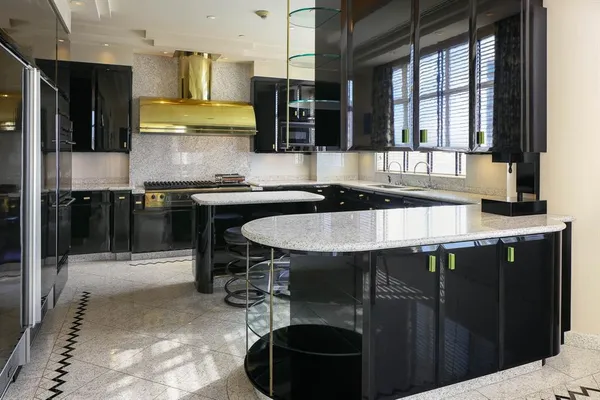 $5,000,000 | 2801 Turtle Creek Boulevard, Unit 8W, Dallas, TX 75219