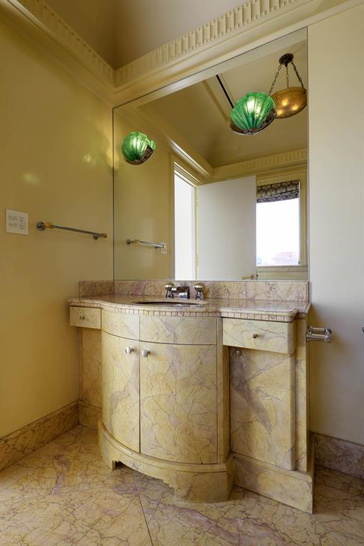 2801 Turtle Creek Boulevard, Unit 8W Dallas, TX 75219 - Photo 34 of 41