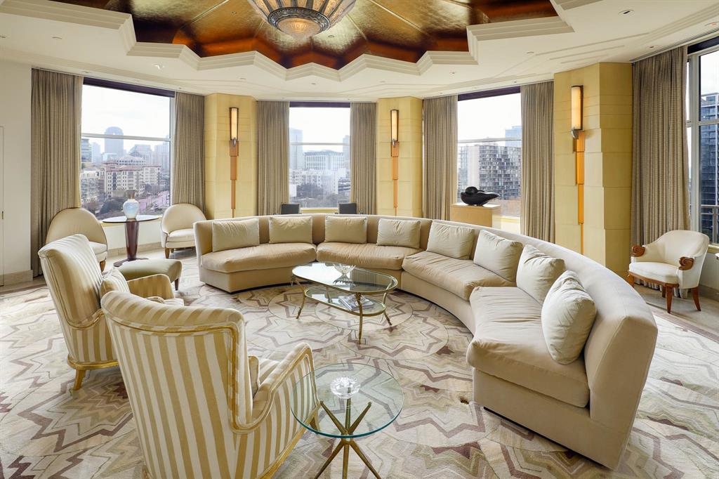 2801 Turtle Creek Boulevard, Unit 8W Dallas, TX 75219 - Photo 4 of 41