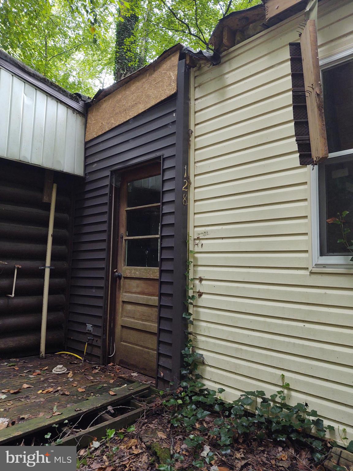 128 Hemlock Hollow Road Delta, PA 17314 - Photo 4 of 11 Gallery Image 4