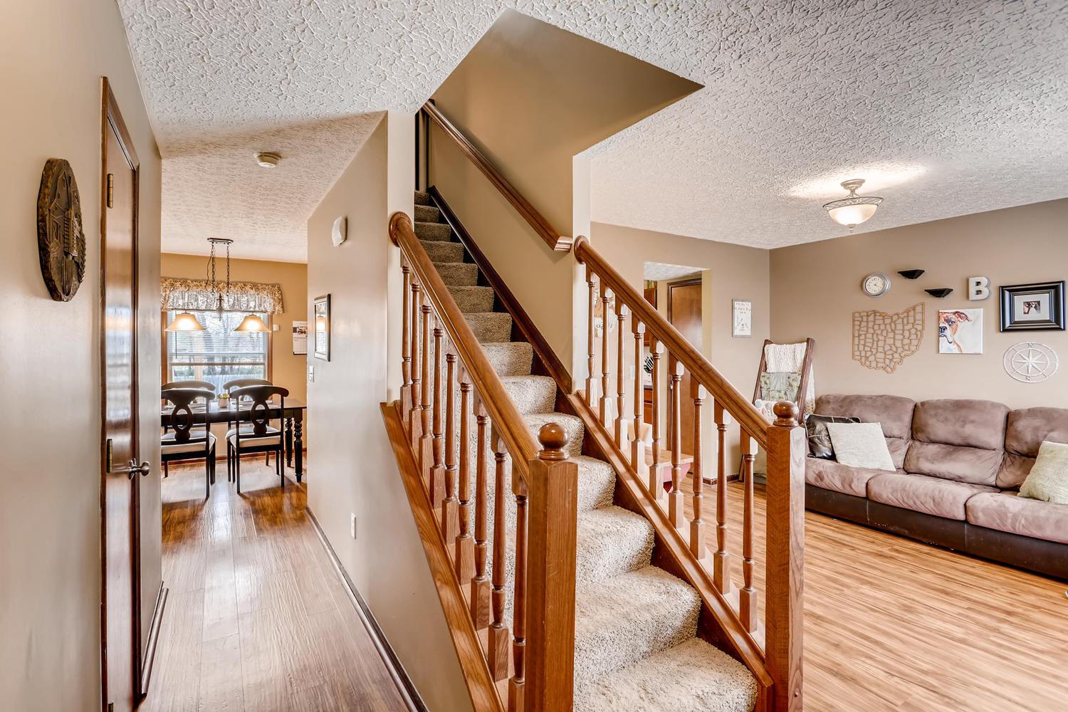 4559 Nickerson Road Columbus, OH 43228 - Photo 4 of 26 Gallery Image 4