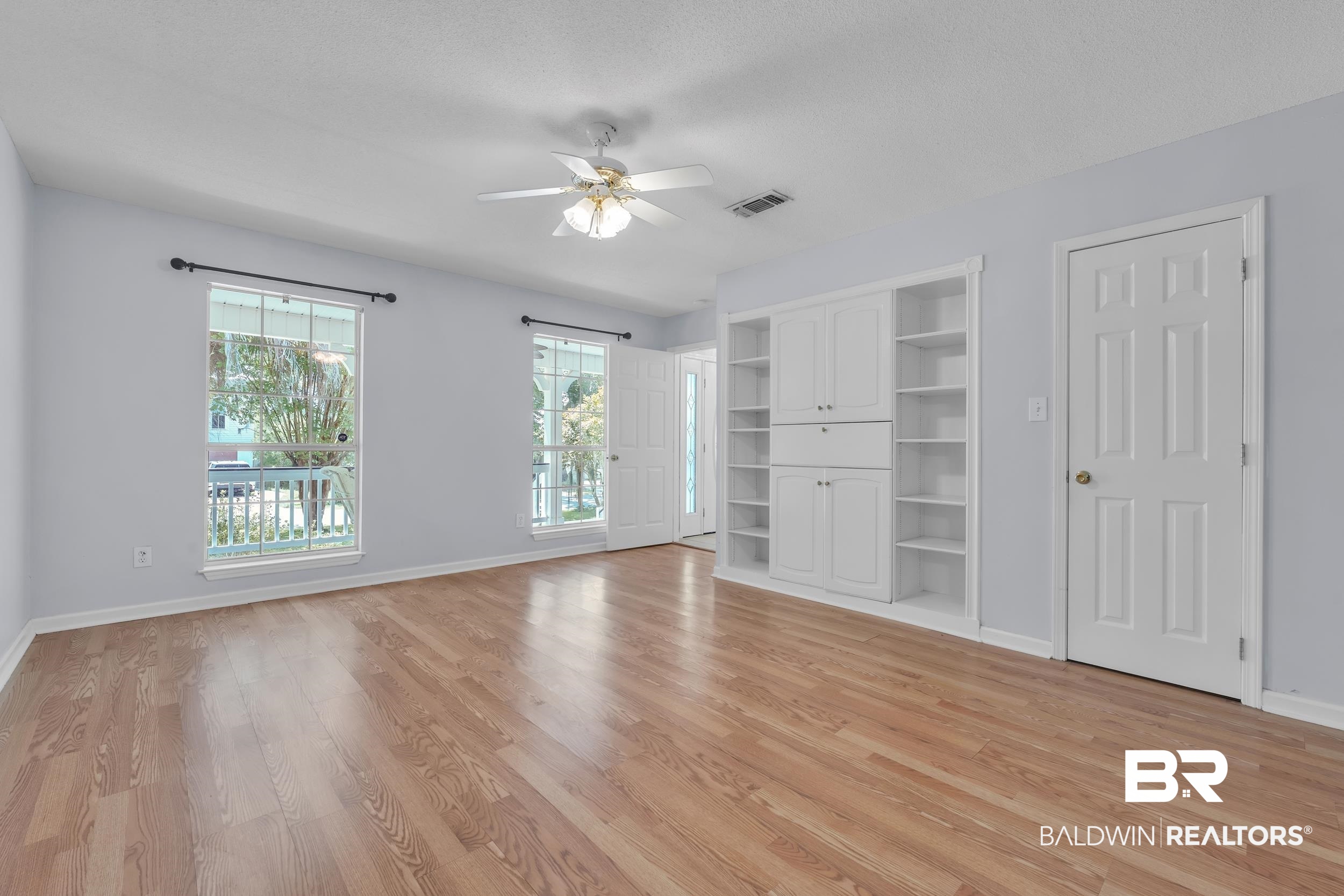 7485 Coopers Landing Road Foley, AL 36535 - Photo 15 of 20 Primary En Suite