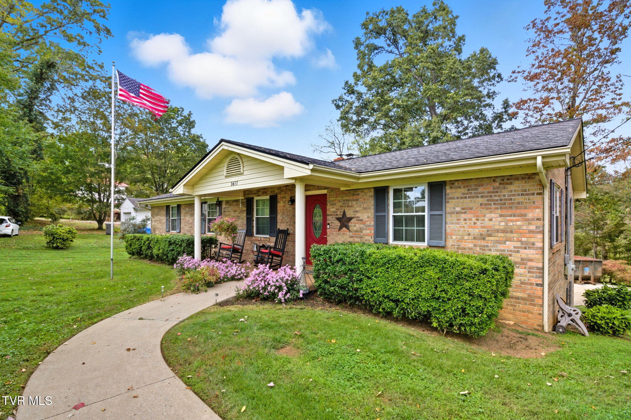 1411 Erwin Highway Greeneville, TN 37745 - Photo 2 of 44 front