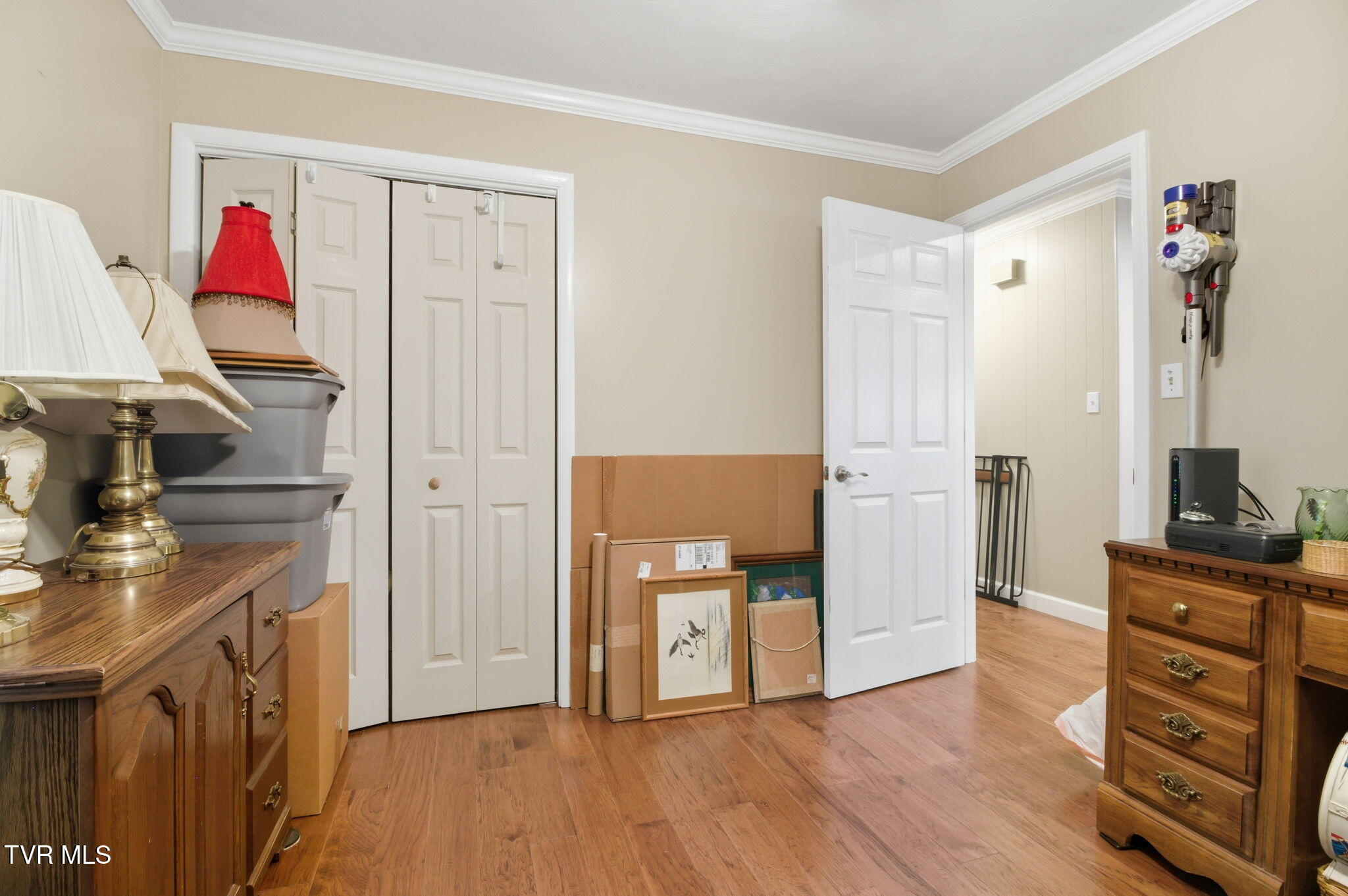 1411 Erwin Highway Greeneville, TN 37745 - Photo 24 of 44 br 4/office