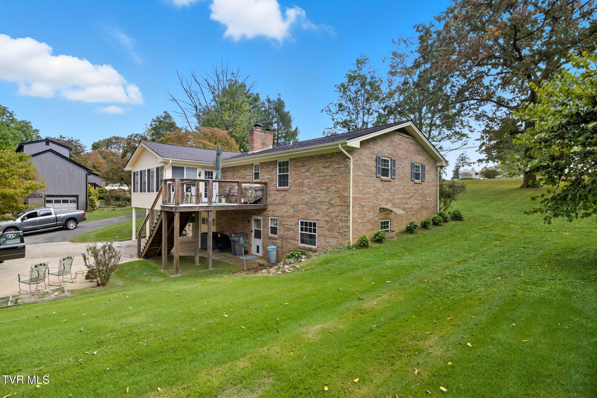 1411 Erwin Highway Greeneville, TN 37745 - Photo 34 of 44 4-web-or-mls-DZ3A6382