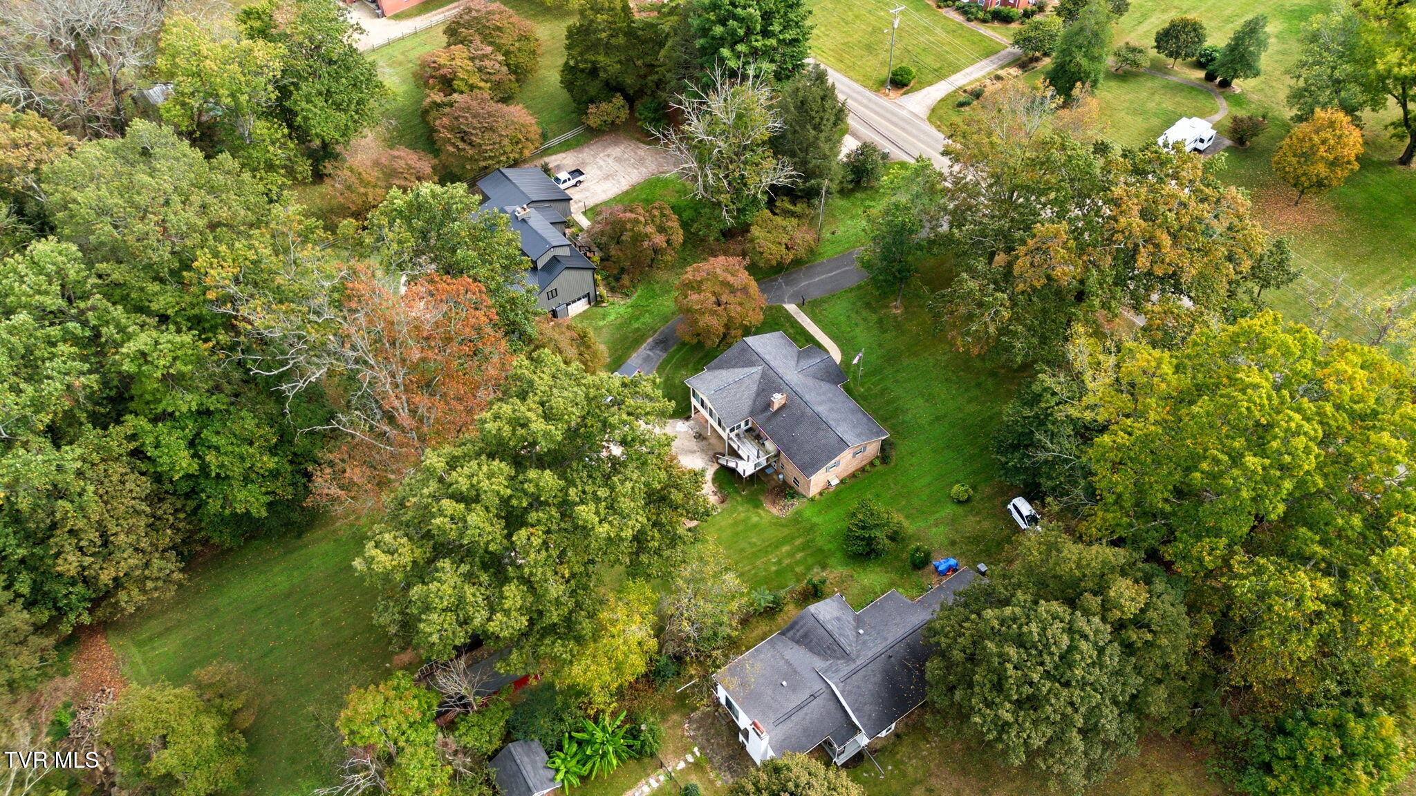 1411 Erwin Highway Greeneville, TN 37745 - Photo 42 of 44 41-web-or-mls-DJI_0691