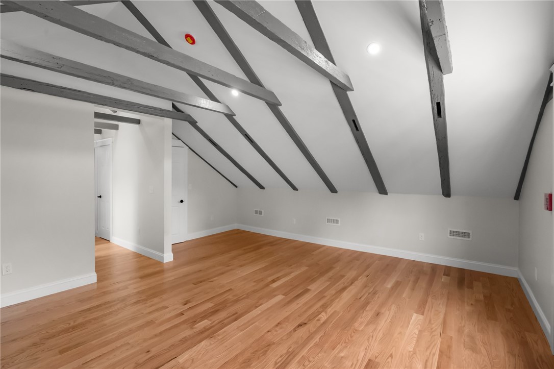 474 Thames Street, Unit 3 Bristol, RI 02809 - Photo 10 of 11
