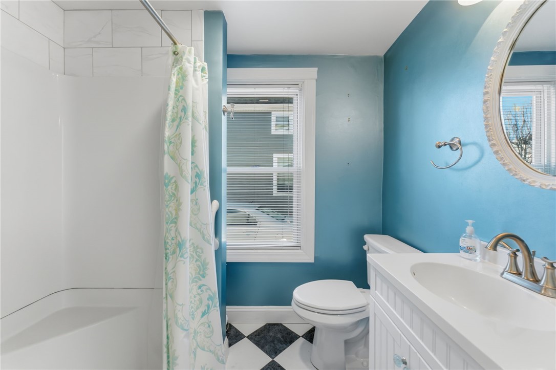 200 Narragansett Avenue East Providence, RI 02915 - Photo 19 of 27