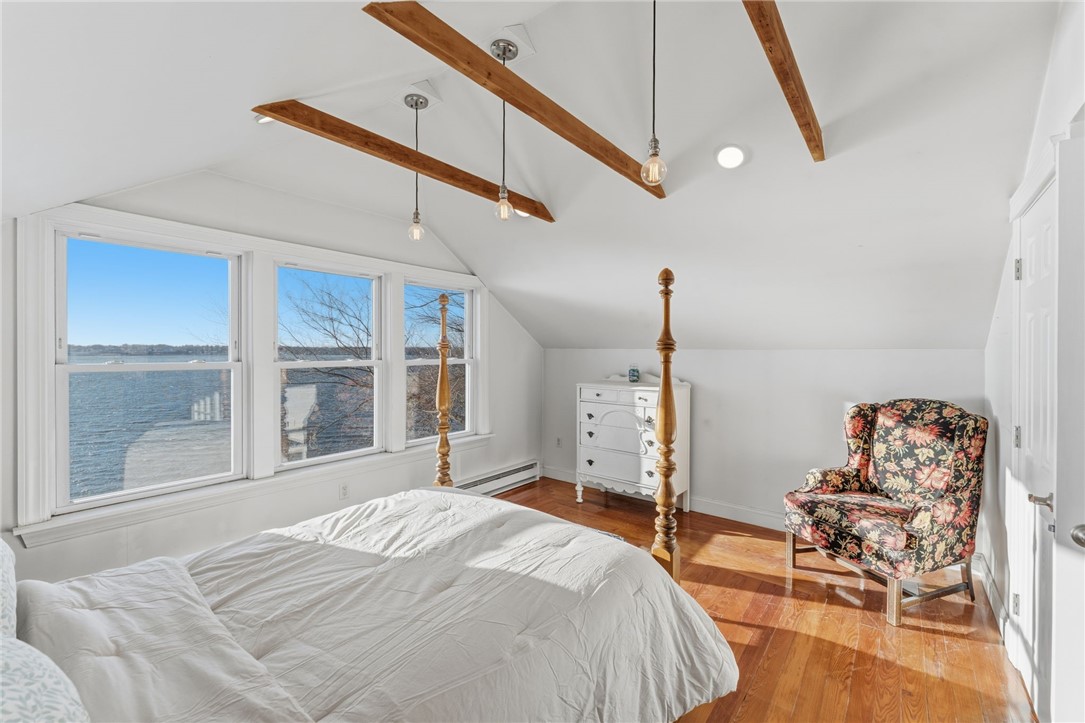 200 Narragansett Avenue East Providence, RI 02915 - Photo 10 of 27