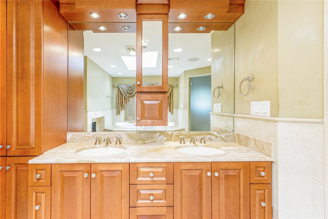 2 Pojac Point Road North Kingstown, RI 02852 - Photo 26 of 47