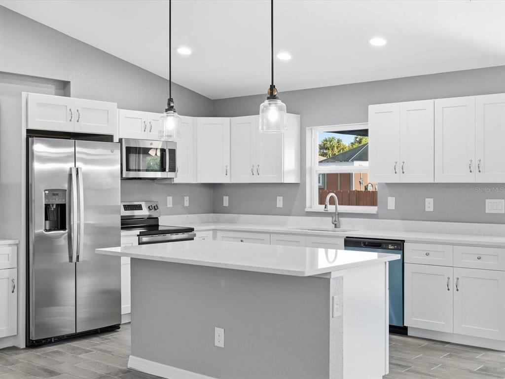 7510 Ritz Street Port Charlotte, FL 33981 - Photo 12 of 39