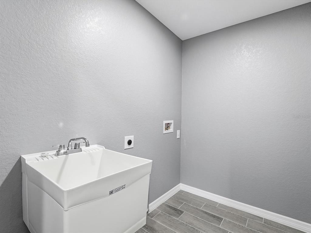 7510 Ritz Street Port Charlotte, FL 33981 - Photo 33 of 39