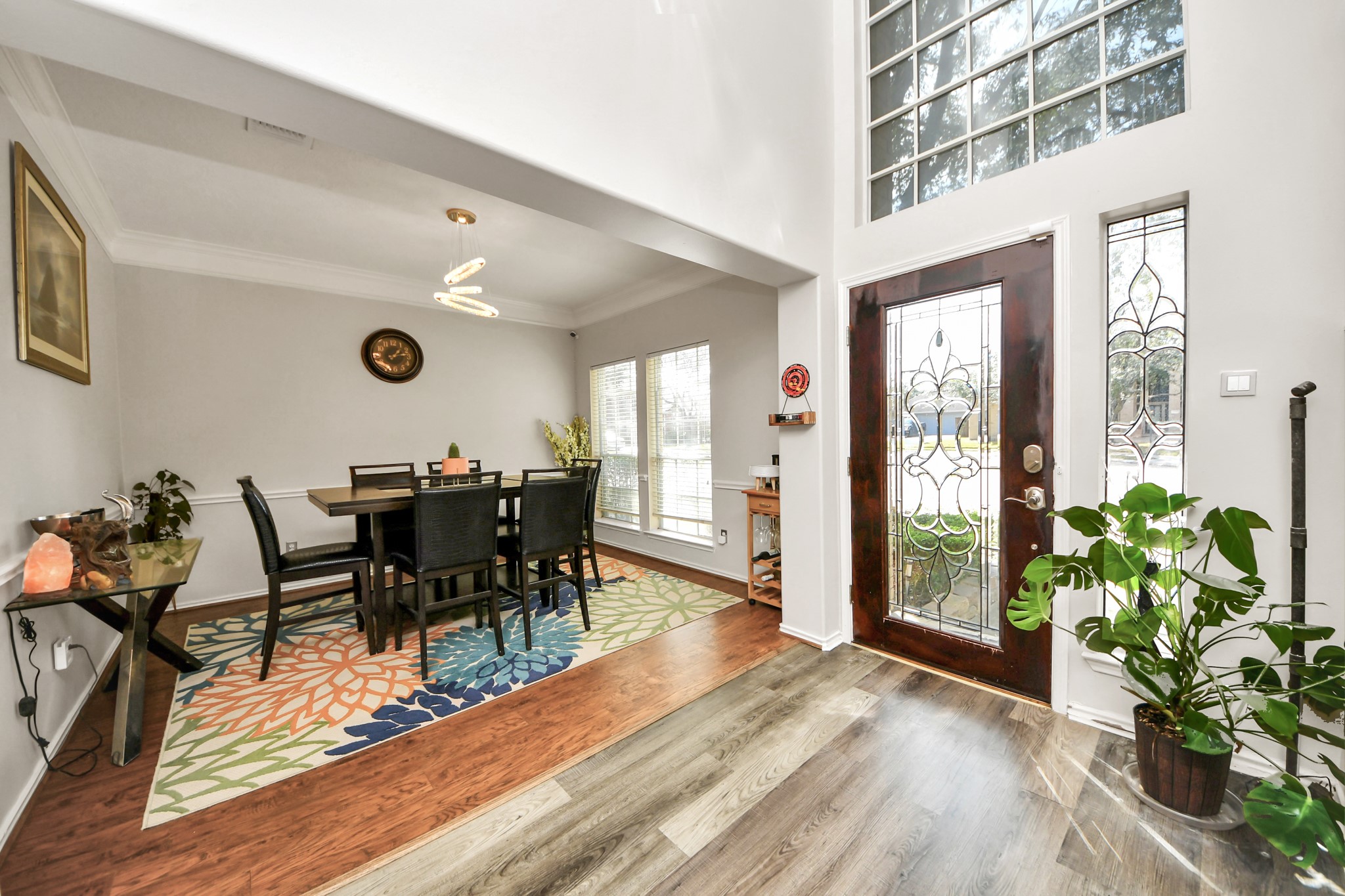 3515 Shadowside Court Houston, TX 77082 - Photo 3 of 31 a view of a dining room with furniture and wooden floor