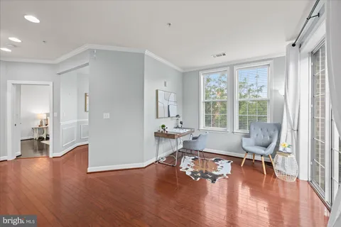 $599,900 | 400 Cameron Station Boulevard, Unit 202, Alexandria, VA 22304
