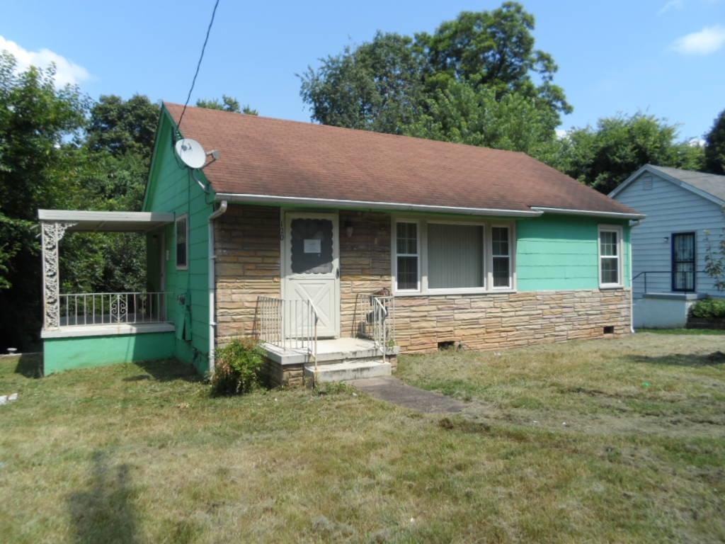 120 Meadow View Road Knoxville, TN 37914 - Photo 9 of 10 side left