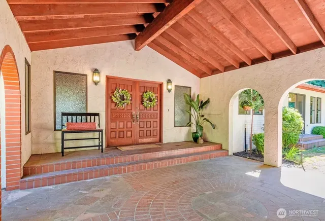 a view of outdoor space