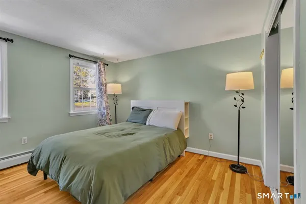 $675,000 | 36 Clifdon Drive, Simsbury, CT 06070