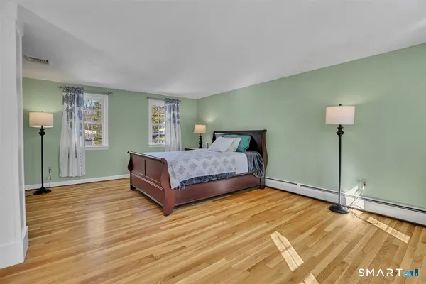 $675,000 | 36 Clifdon Drive, Simsbury, CT 06070