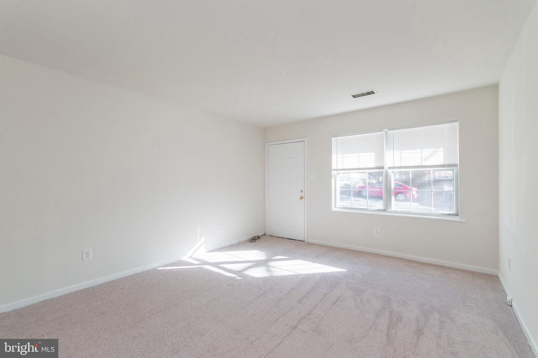 428 Harmon Road, Unit A Philadelphia, PA 19128 - Photo 6 of 30